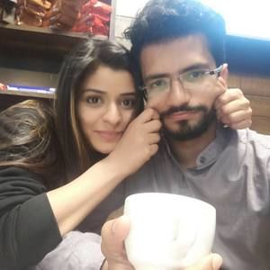 Meet your Posher, Atika